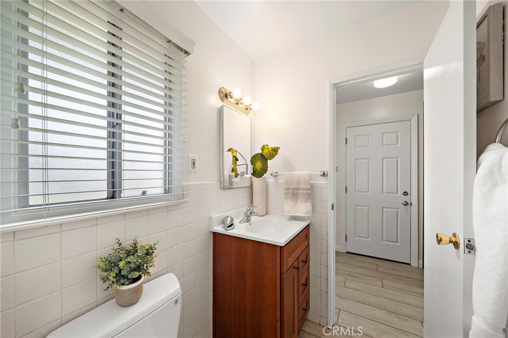 7869 La Mirada Circle