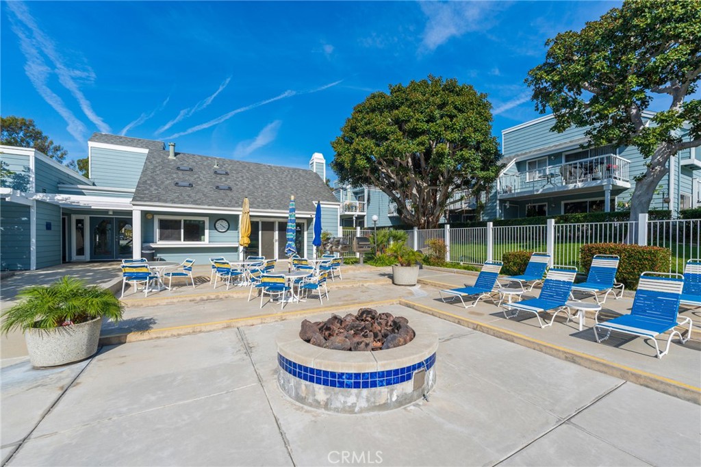 6020 Bixby Village 63