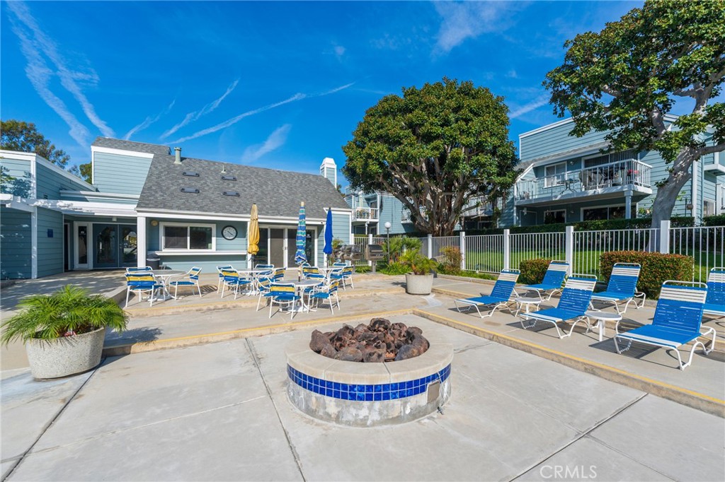 6020 Bixby Village 63