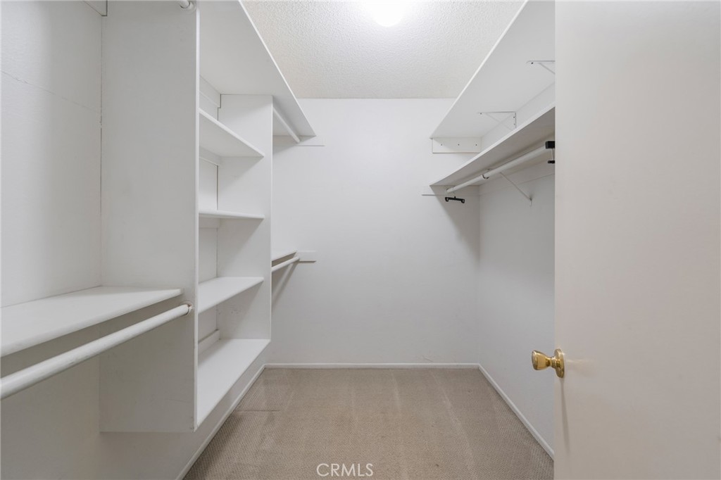 6020 Bixby Village 63