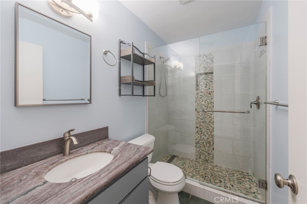 6020 Bixby Village 63