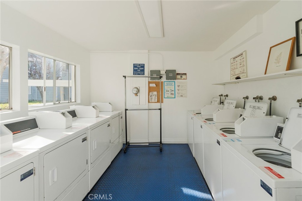 6020 Bixby Village 63