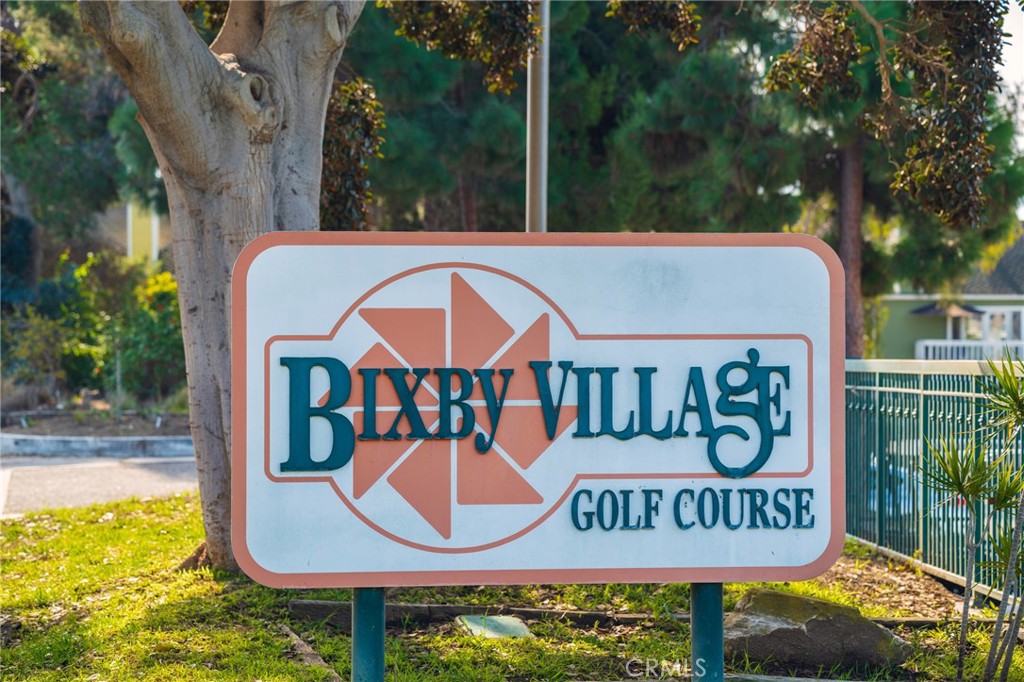 6020 Bixby Village 63