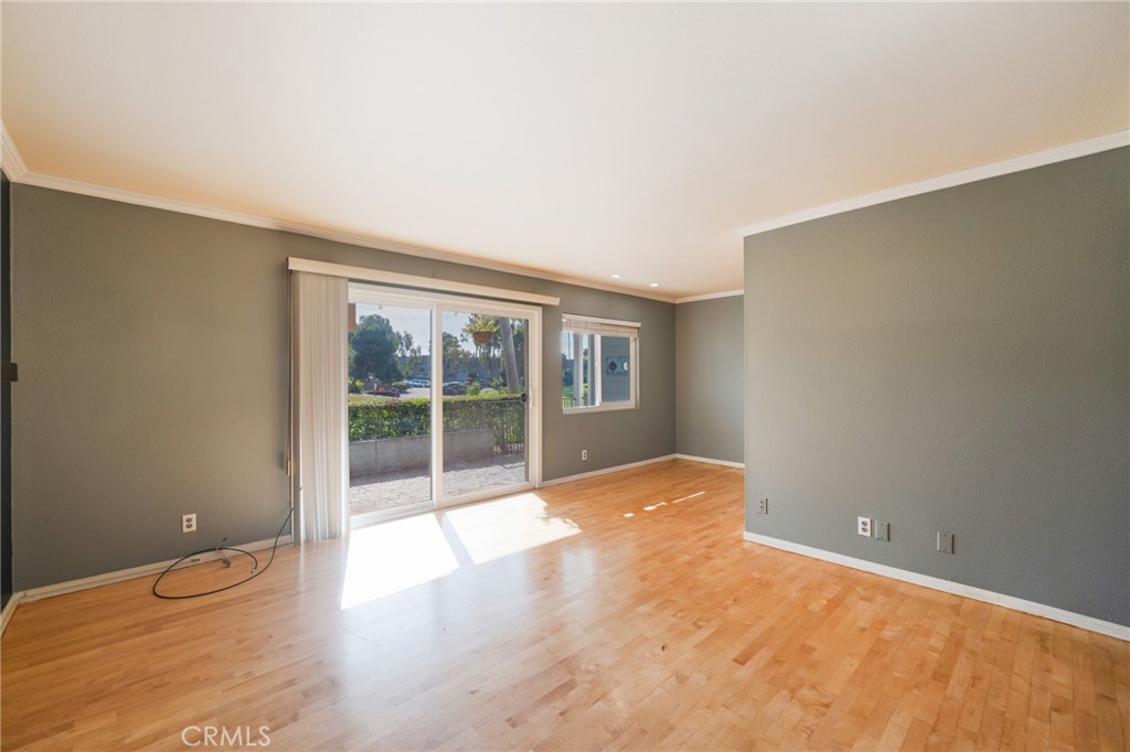 6020 Bixby Village 63