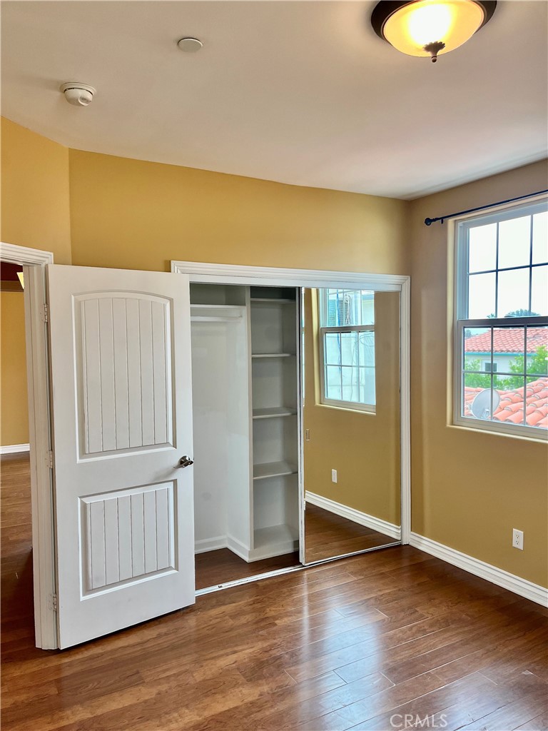 244 Avenida Granada B