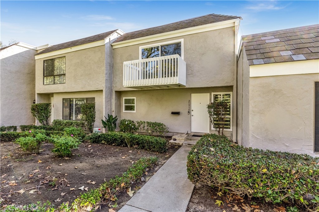 21914 Lakeland