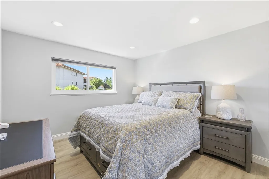 2269 Via Puerta Unit Q