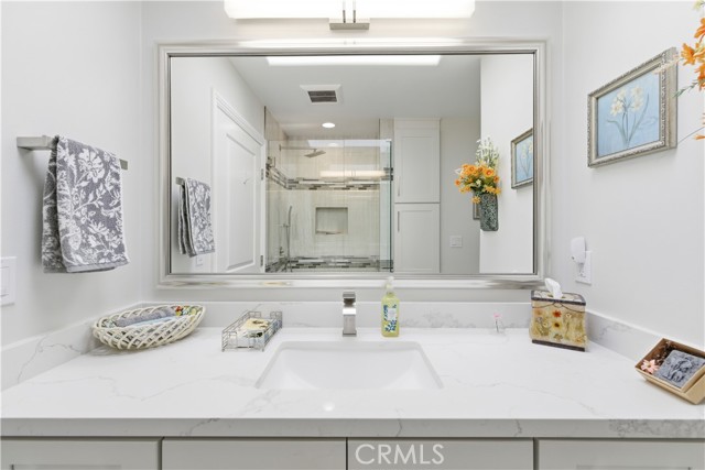 2269 Via Puerta Unit: Q