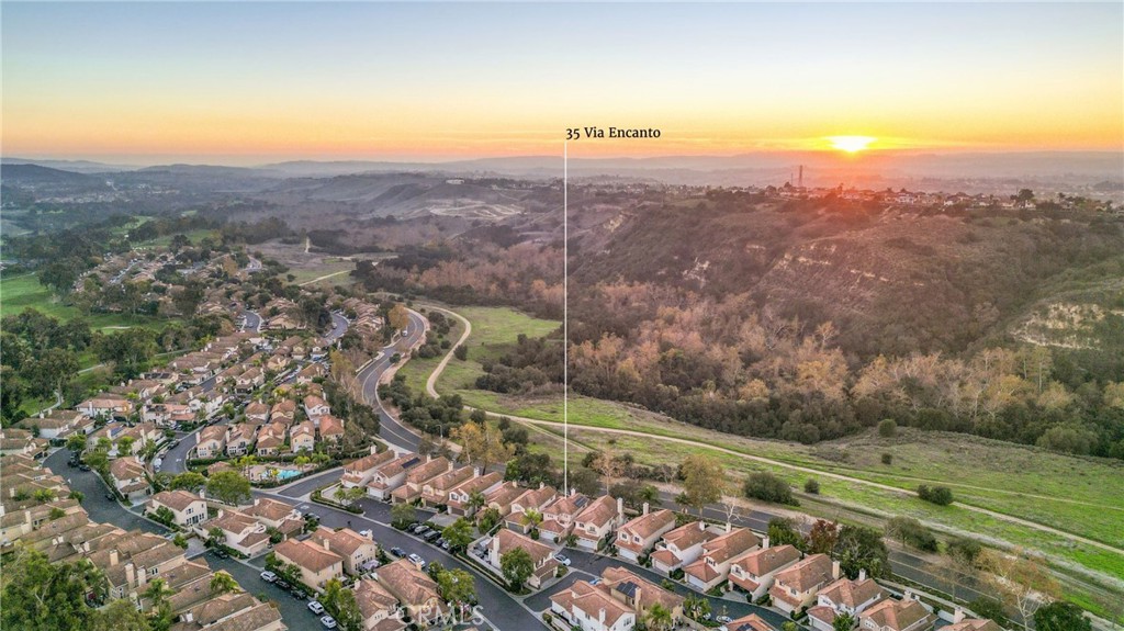 35 Via Encanto