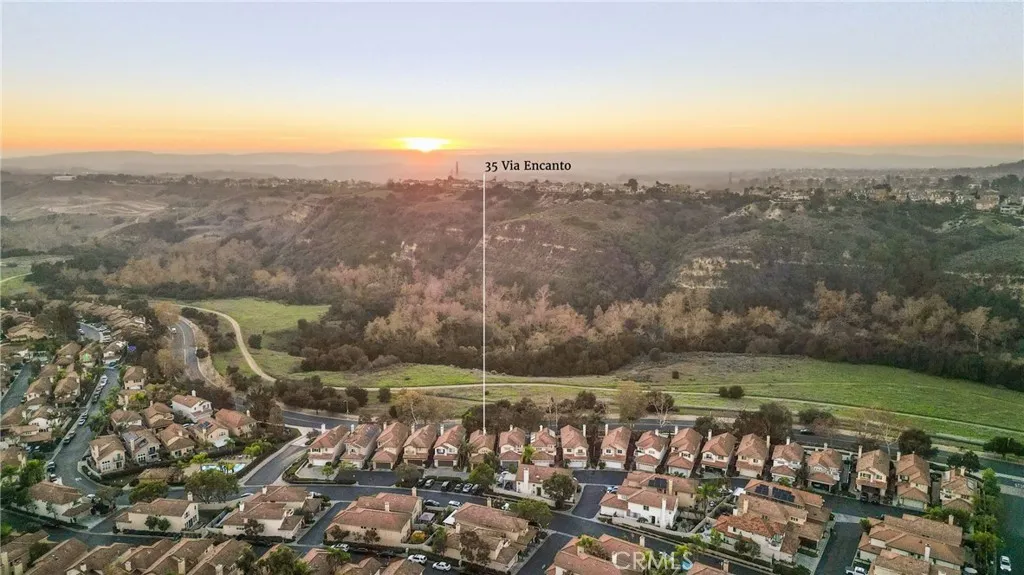 35 Via Encanto