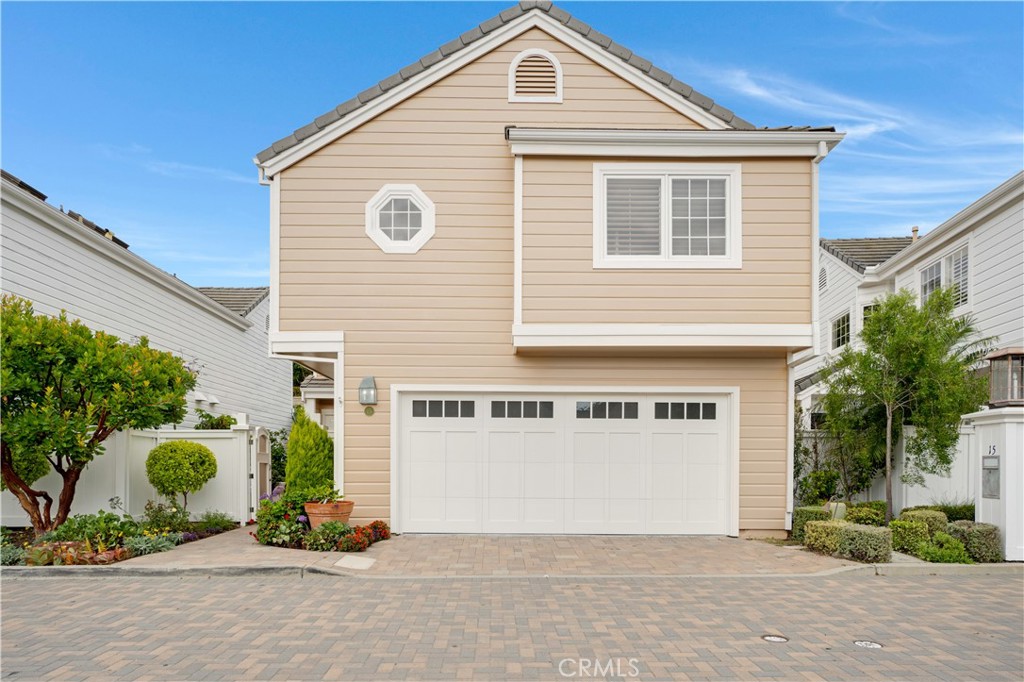 15 Chelsea Point