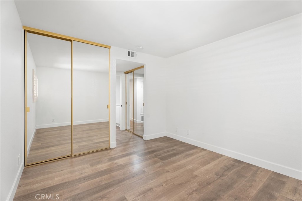 24245 Avenida De Las Flores