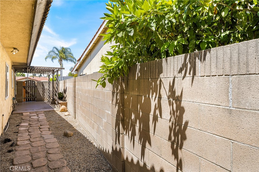 1940 E Stearns Avenue