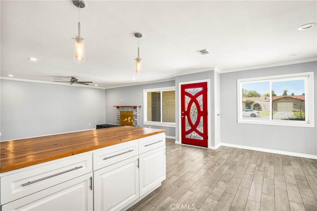 1940 E Stearns Avenue