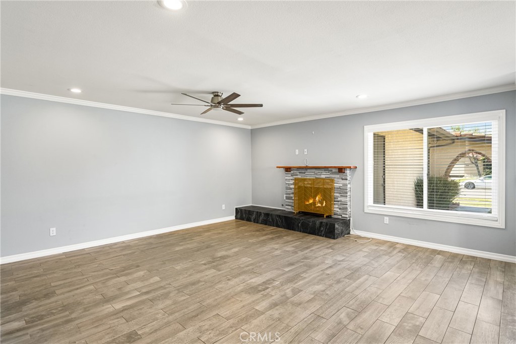 1940 E Stearns Avenue