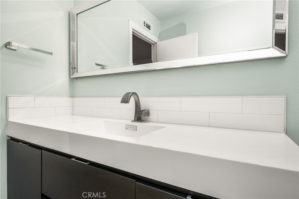 1940 E Stearns Avenue