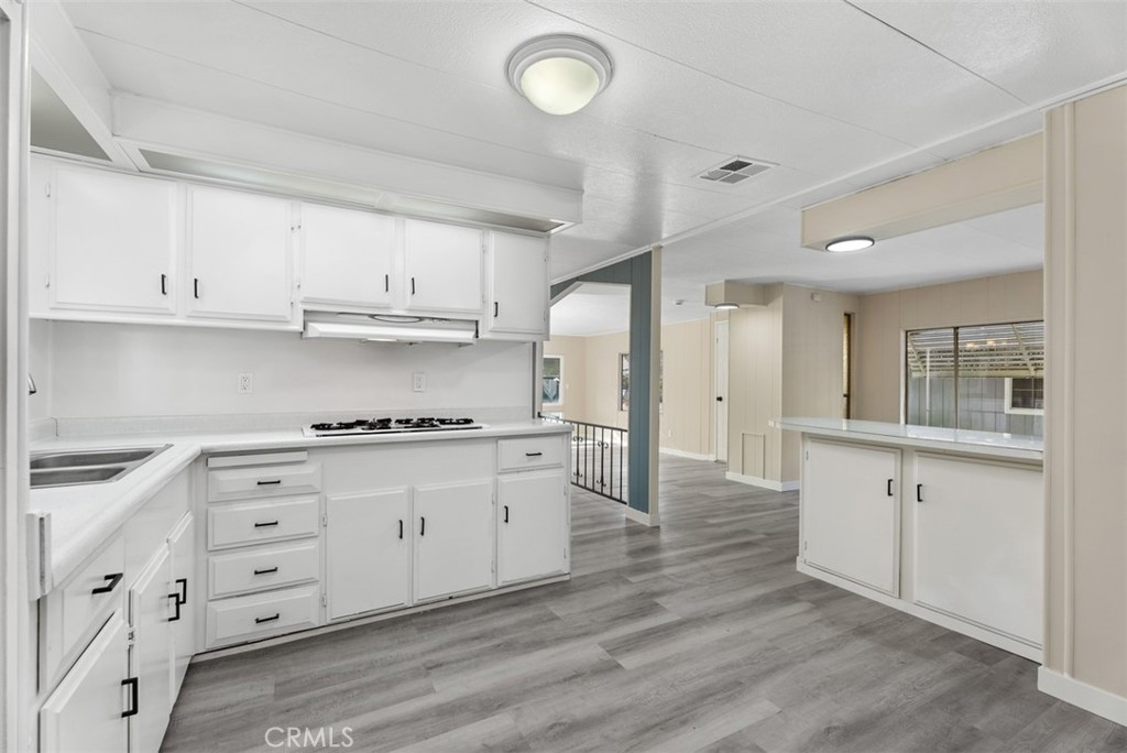 15621 Beach Boulevard 103