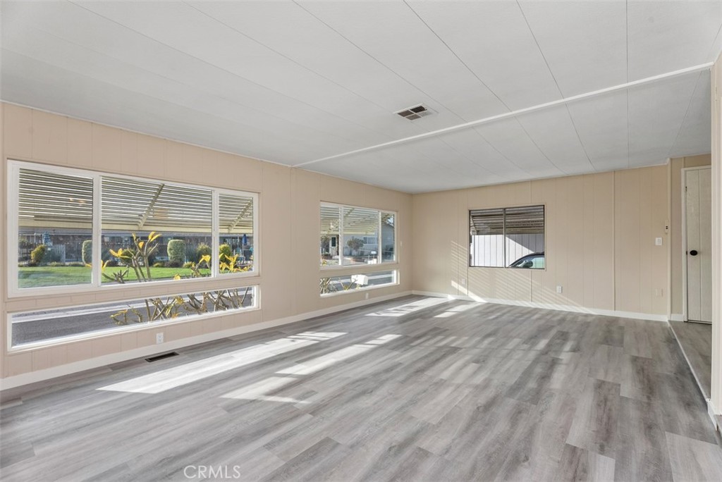 15621 Beach Boulevard 103