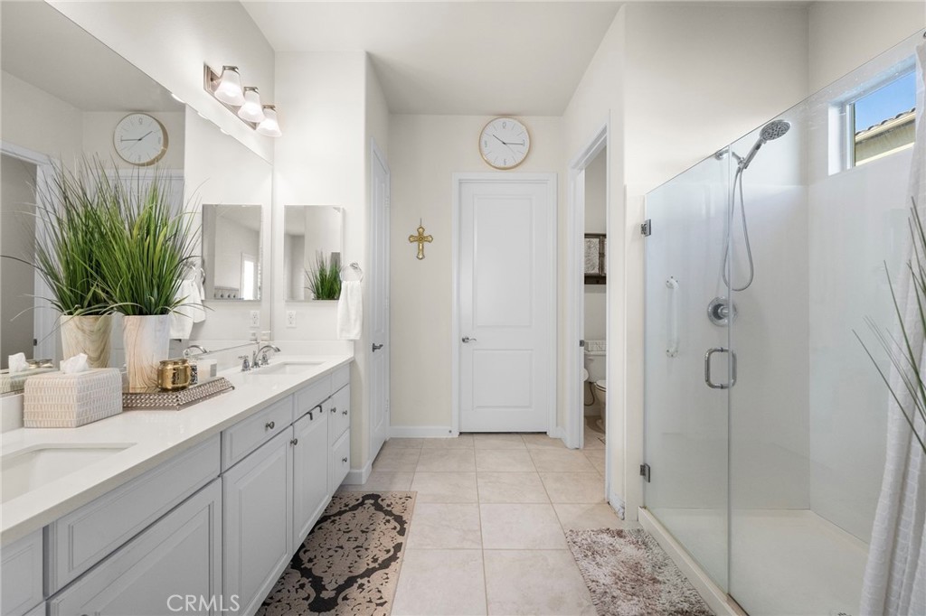 24636 Overlook Drive