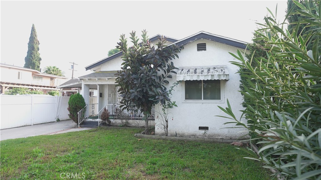214 E 92nd