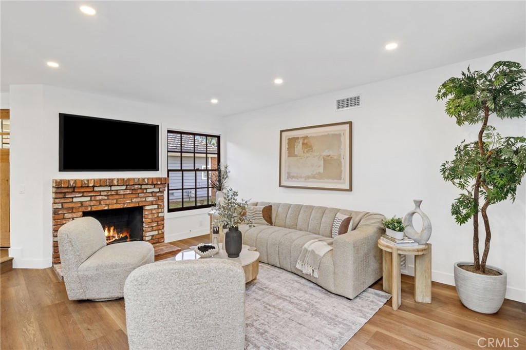 23906 Lanteen Circle