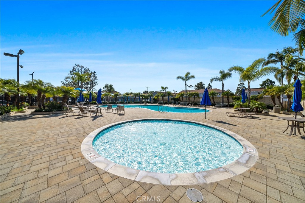 9958 Continental Drive