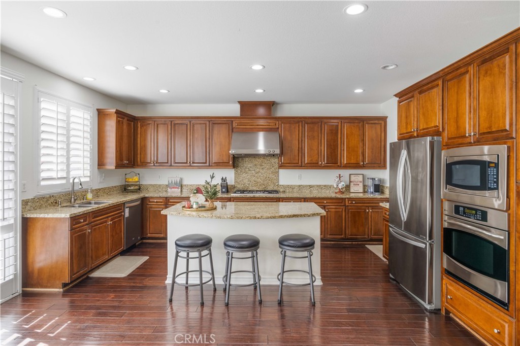 236 W Weeping Willow