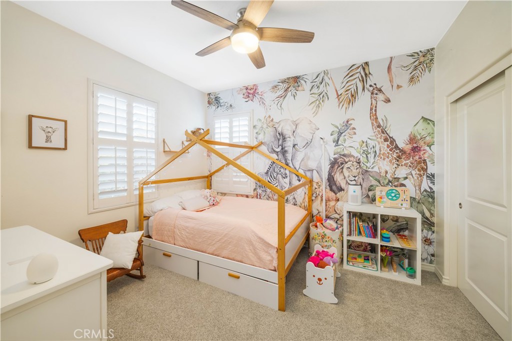 236 W Weeping Willow