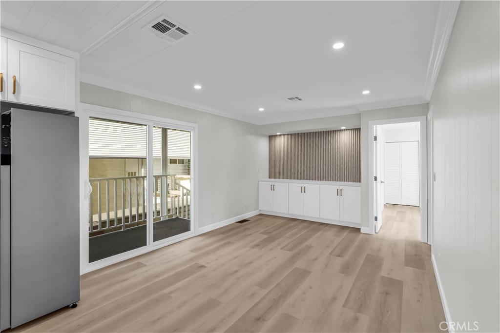 24001 Muirlands Boulevard 115