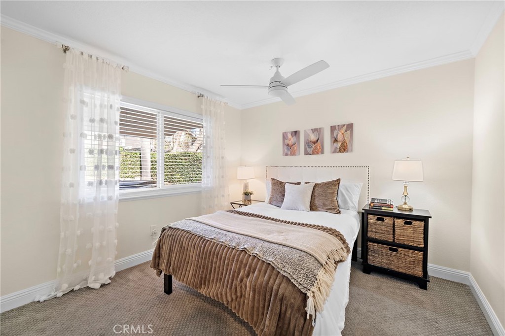 10763 El Centro Avenue