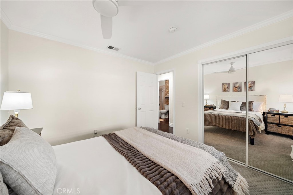 10763 El Centro Avenue