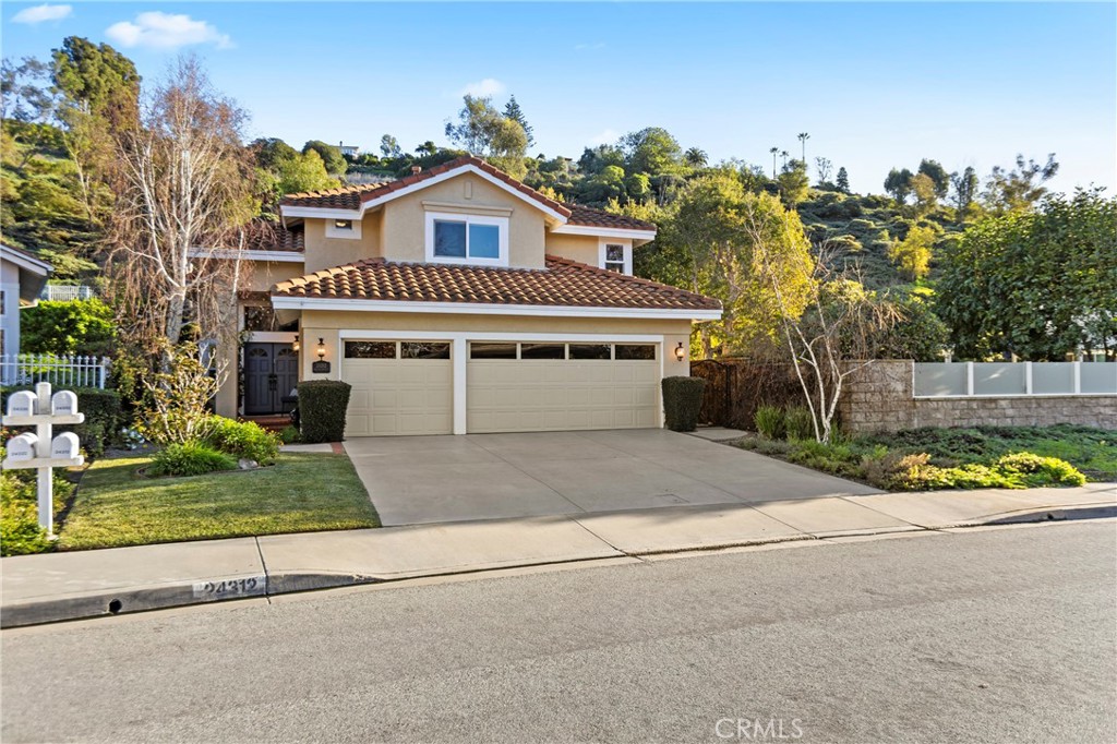 24312 Rue De Gauguin