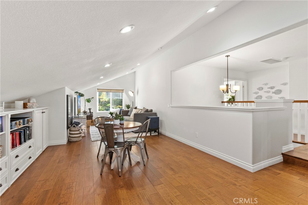 24312 Rue De Gauguin