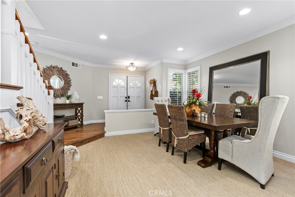 24312 Rue De Gauguin