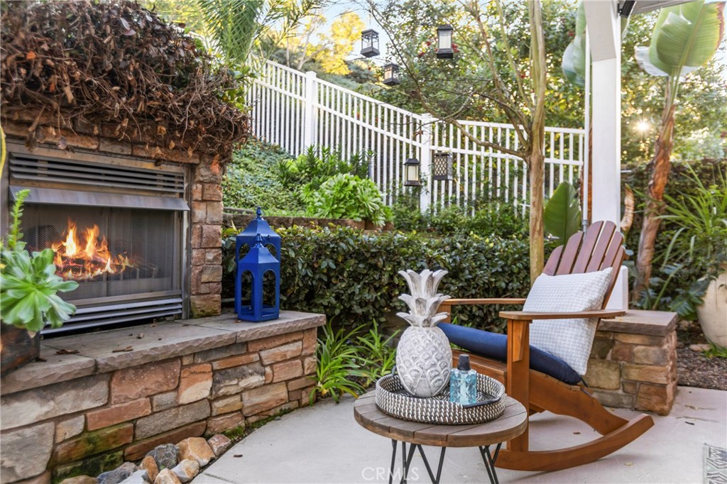 24312 Rue De Gauguin