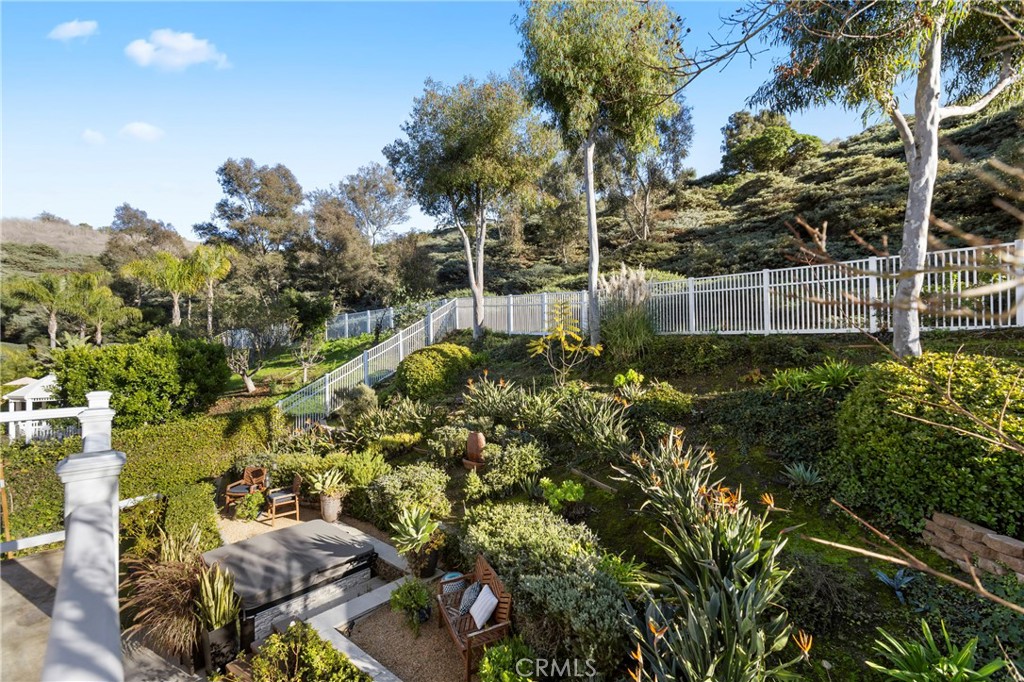 24312 Rue De Gauguin