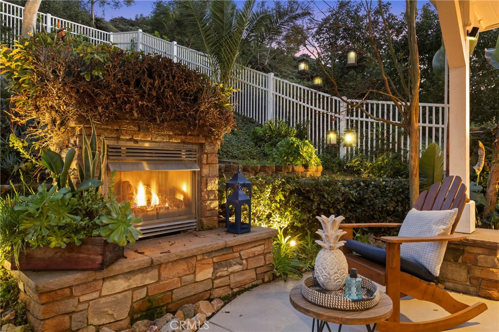 24312 Rue De Gauguin