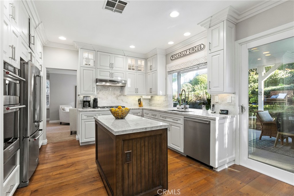 24312 Rue De Gauguin