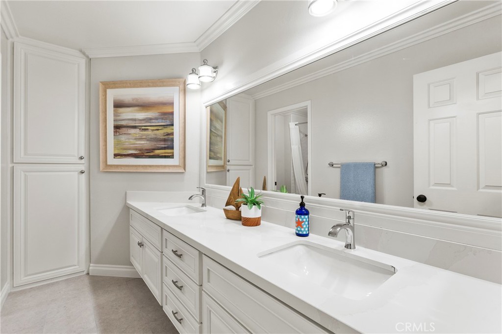 24312 Rue De Gauguin