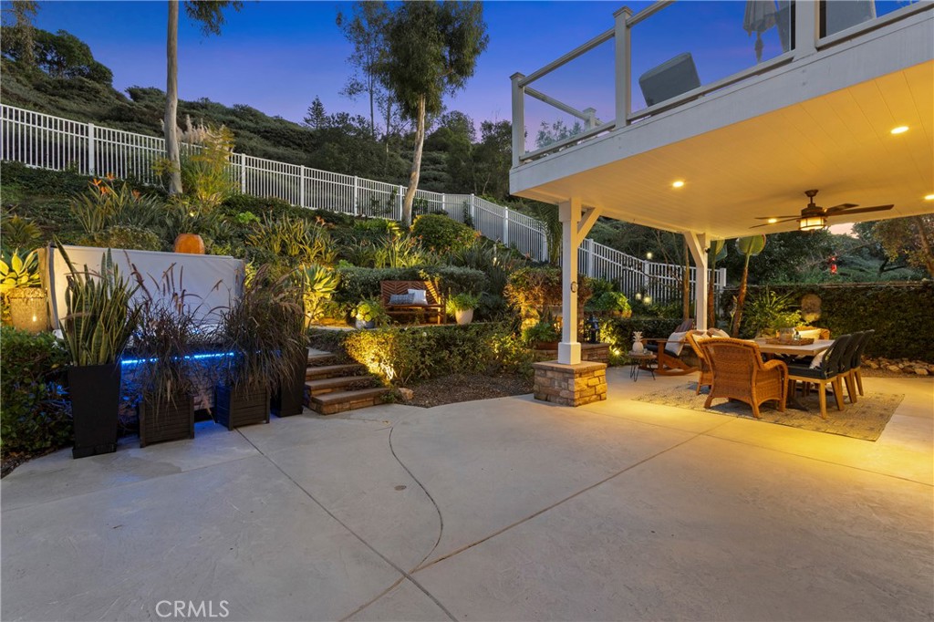 24312 Rue De Gauguin