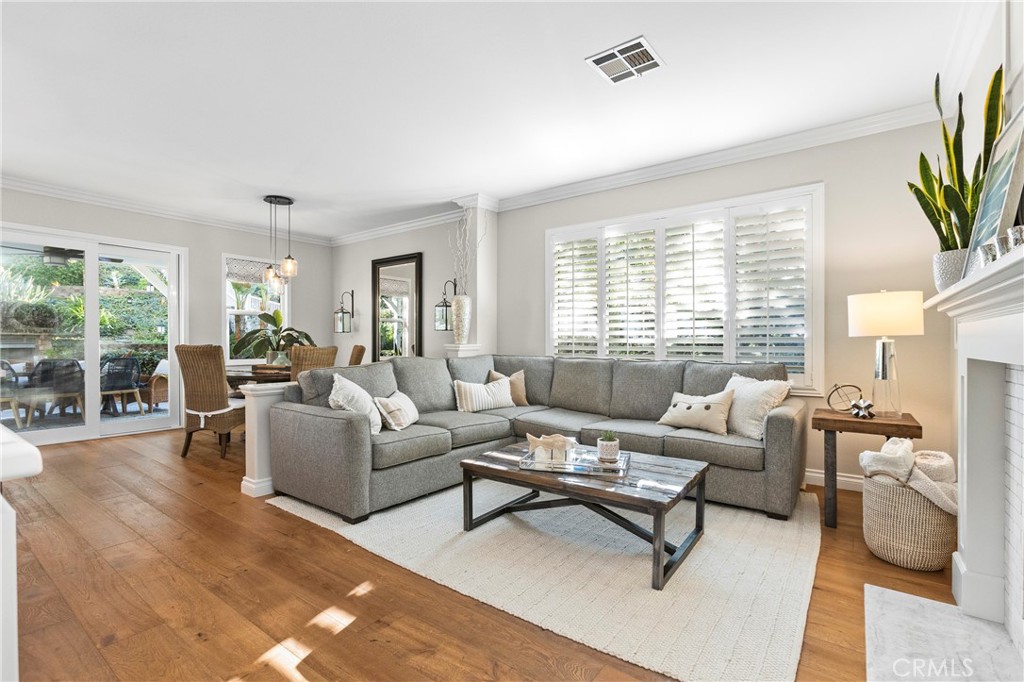 24312 Rue De Gauguin