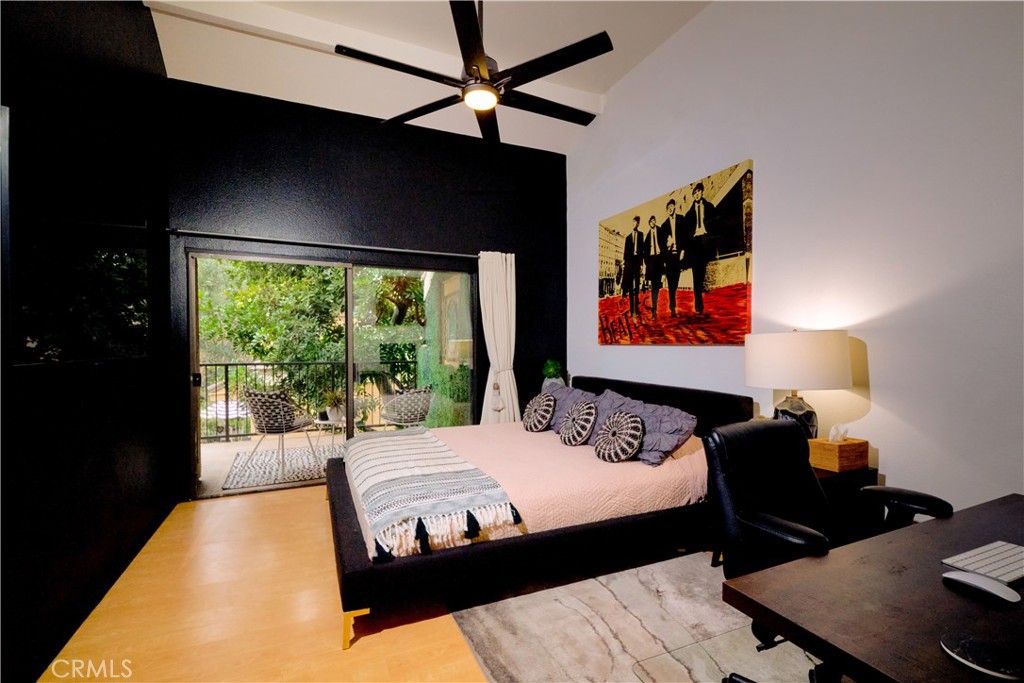 7911 Woodlake Drive 76