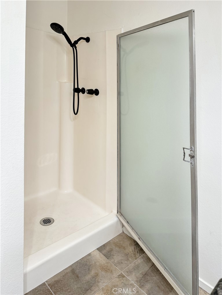 7911 Woodlake Drive 76