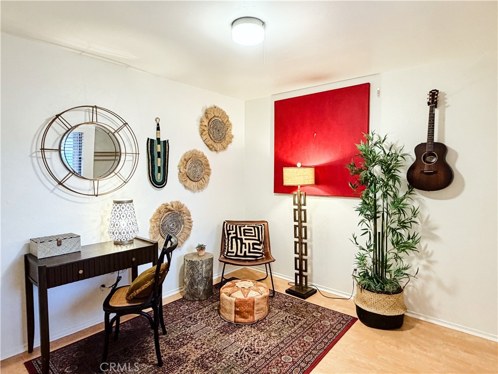 7911 Woodlake Drive 76