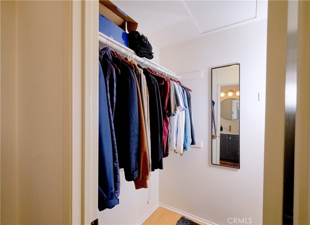 7911 Woodlake Drive 76