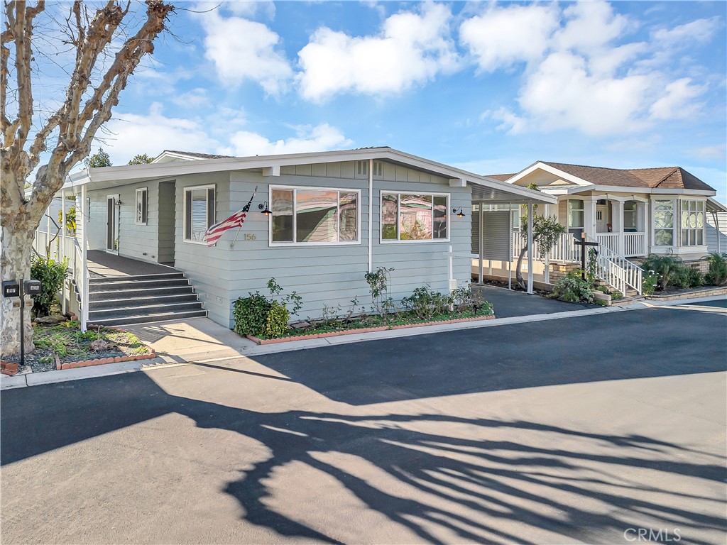 24001 Muirlands Boulevard 156