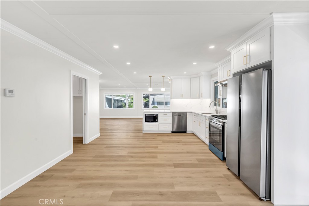 24001 Muirlands Boulevard 156