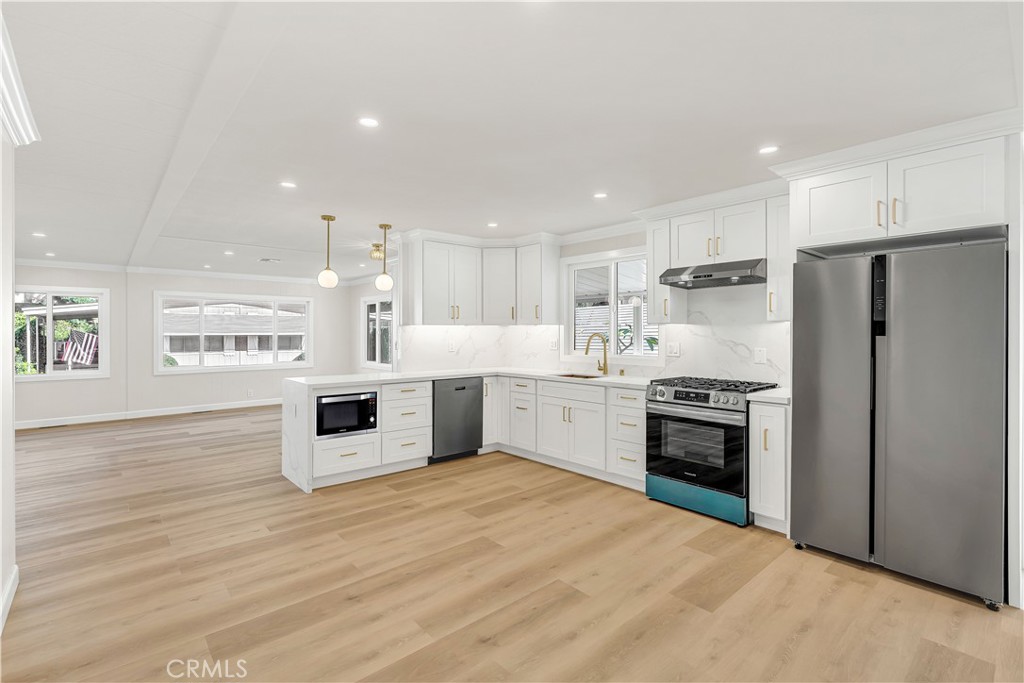 24001 Muirlands Boulevard 156