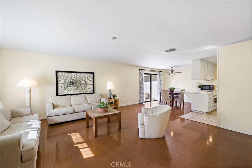 23565 El Cerrito