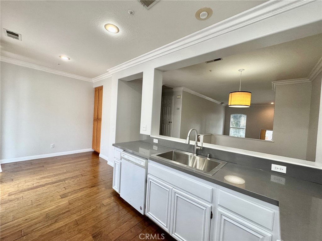 5 Harvest Point Lane